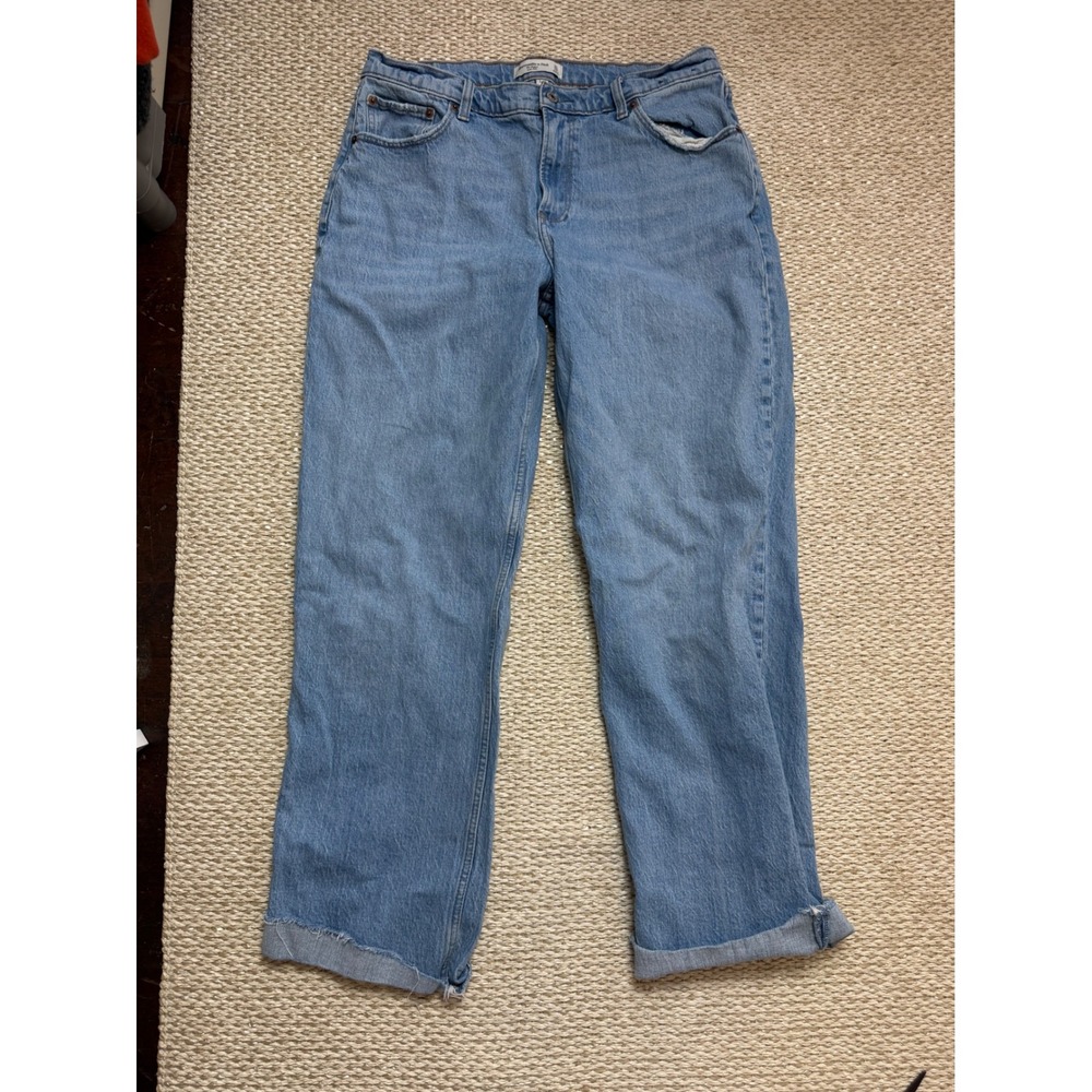 Abercrombie & Fitch Curve Love The Baggy Low Rise Jeans Light Wash‎ Blue 31/12